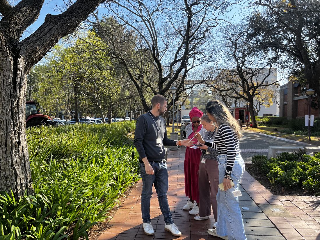 Citizen science outreach activity